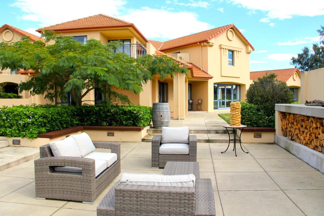 Tuscany Downs Estate Darfield Exterior photo